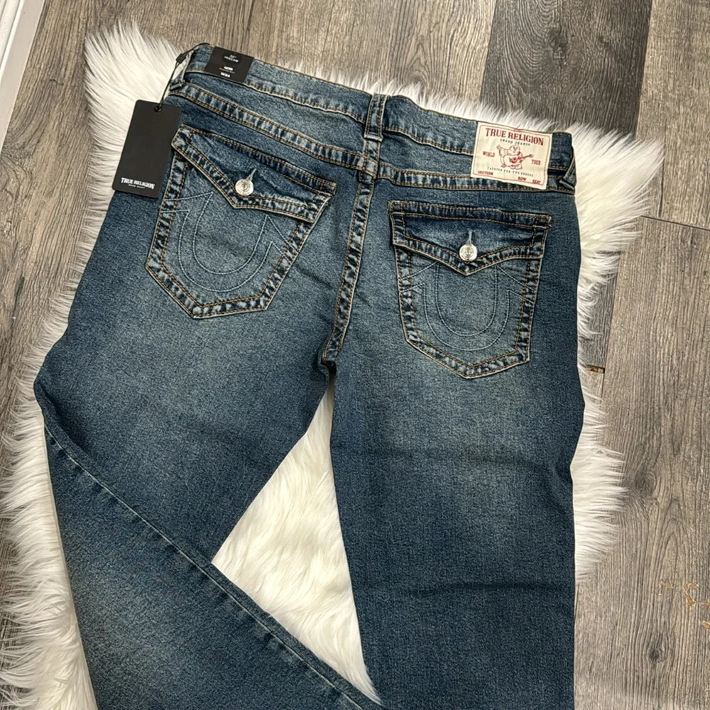 🖤True Religion GENO BIG T FLAP RELAXED SLIM JEAN